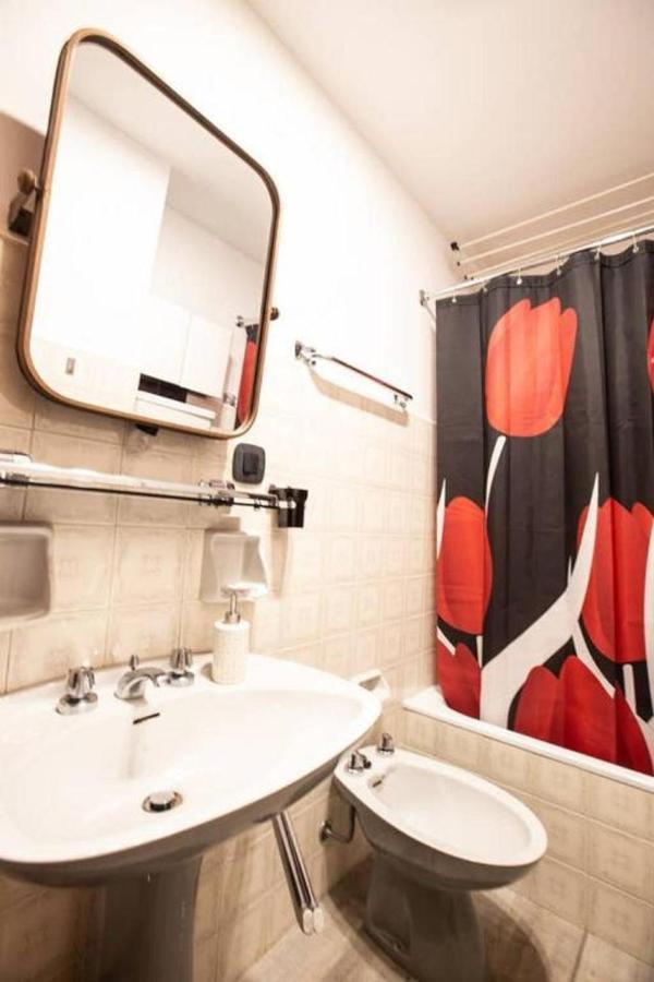 Ferienwohnung Joivy Flat For 6, In The Historic Town Pré-Saint-Didier Exterior foto